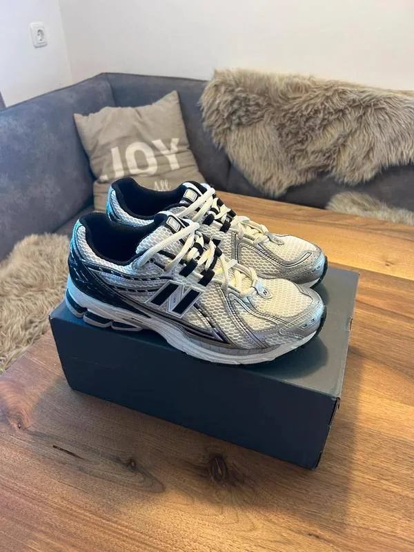 New Balance 1906R кроссовки 1