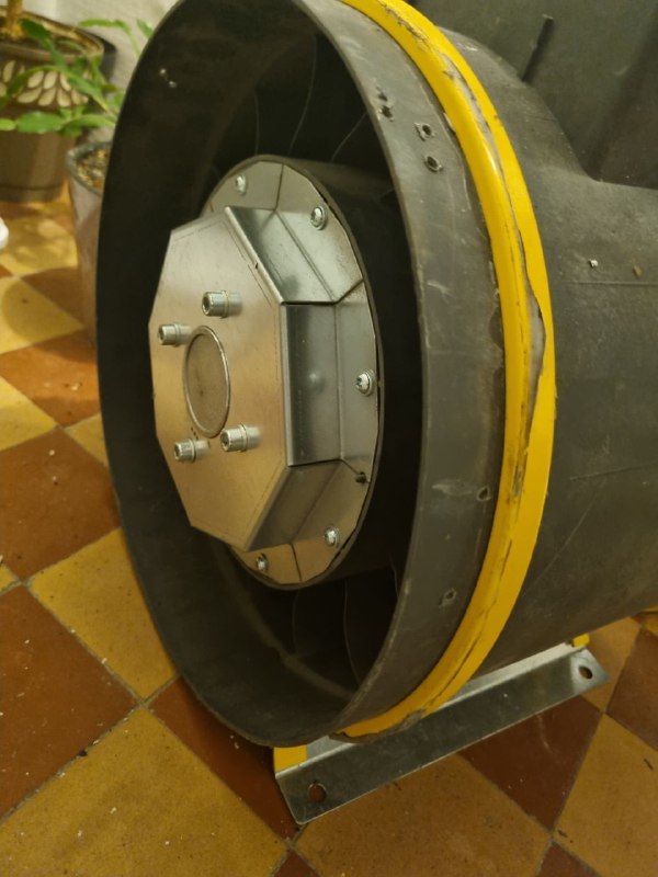 Канальный вентилятор RUK 3000м3 2-х скоростной 2