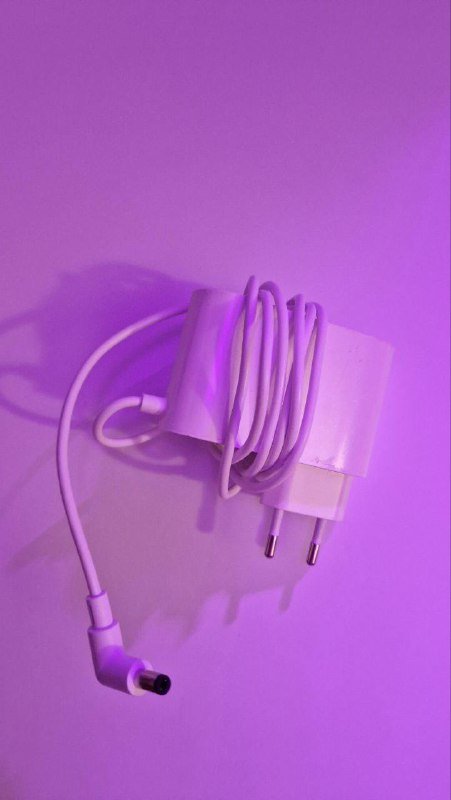 Оригинальная зарядка от пылесоса dreame t10 3