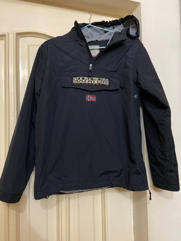 Оригинальная куртка Napapijri Rainforest чёрная тёплая 2