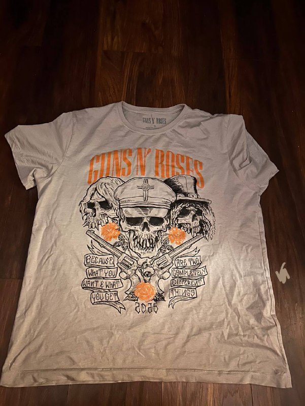 Guns n Roses concert merch, size XL (like L)