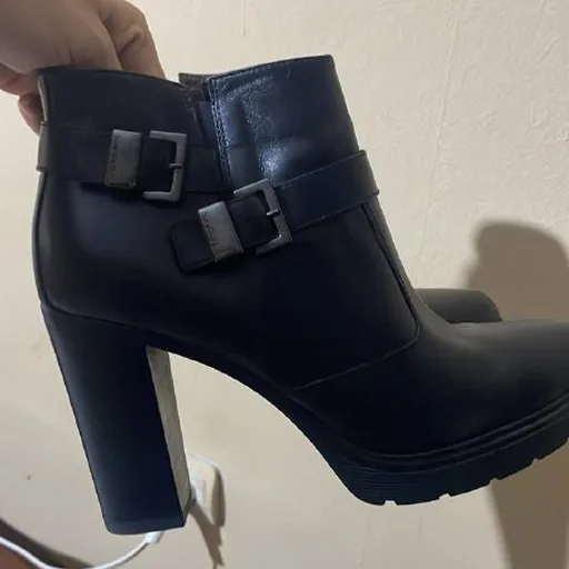 NeroGiardini leather women’s ankle boots, 40–41
