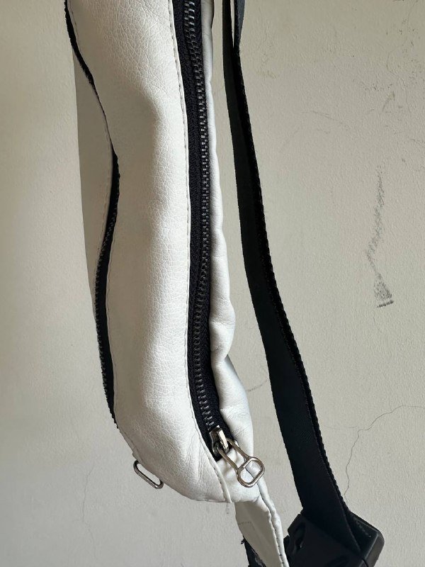 Черная сумка поясная, Белая поясная сумка 7