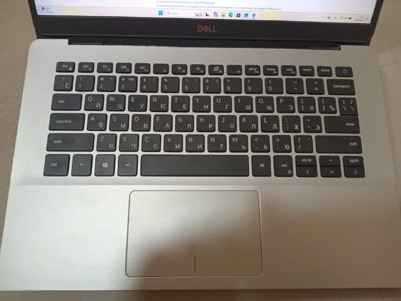 Ноутбук DELL Inspiron 5490 4