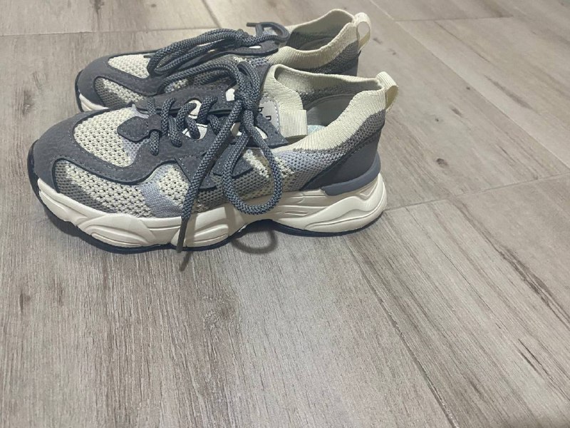 Новые детские кроссовки, размер 30 2