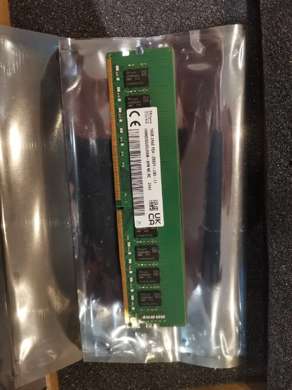 Модуль памяти DDR4 2933 SK Hynix 16GB 1