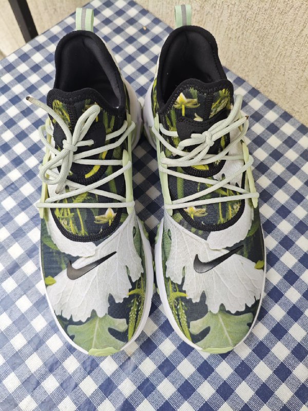 Мужские беговые кроссовки Nike React Presto 12 US 4