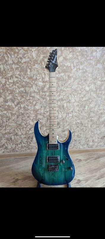 Электрогитара Ibanez RG421, комбик Marshal, чехол