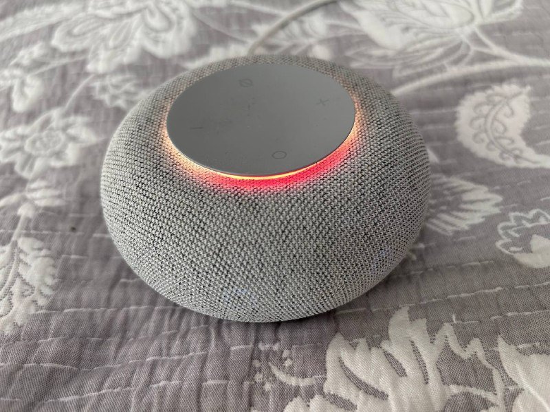 Умная колонка Маруся