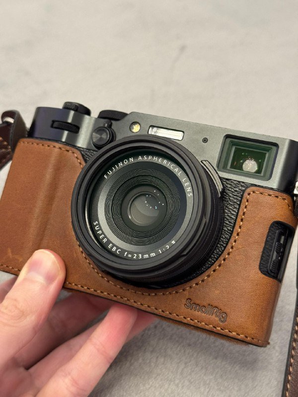 Фотоаппарат Fujifilm X100VI с аксессуарами 3