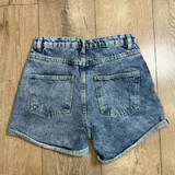 Женская одежда, брюки, свитера, шорты, блузки 10