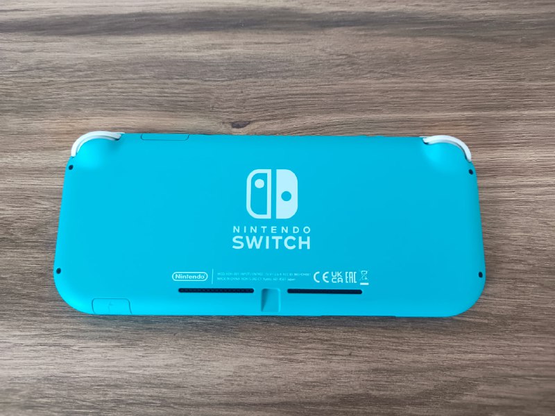 Nintendo Switch Lite, карта памяти 64GB 2