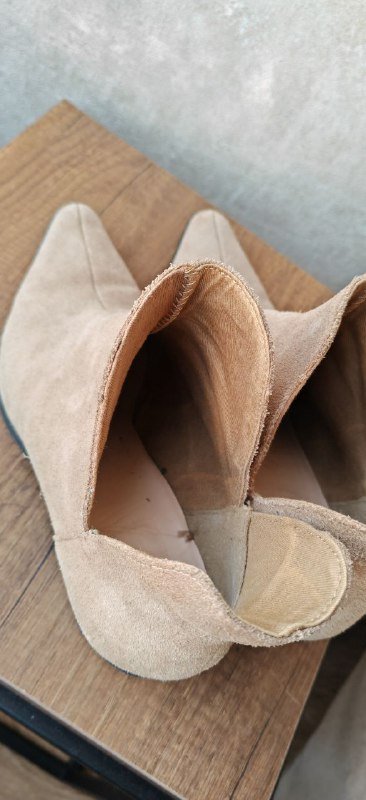 Ботильоны казаки Zara натуральная кожа размер 38 4