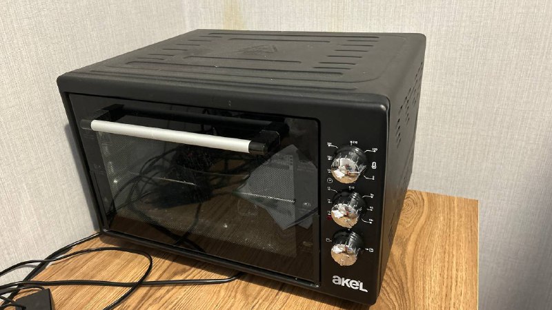 Духовка, Дженга, настольные игры, пазлы, две Wifi камеры, два стола