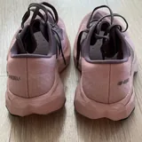 Беговые кроссовки New Balance Rebel v4 4