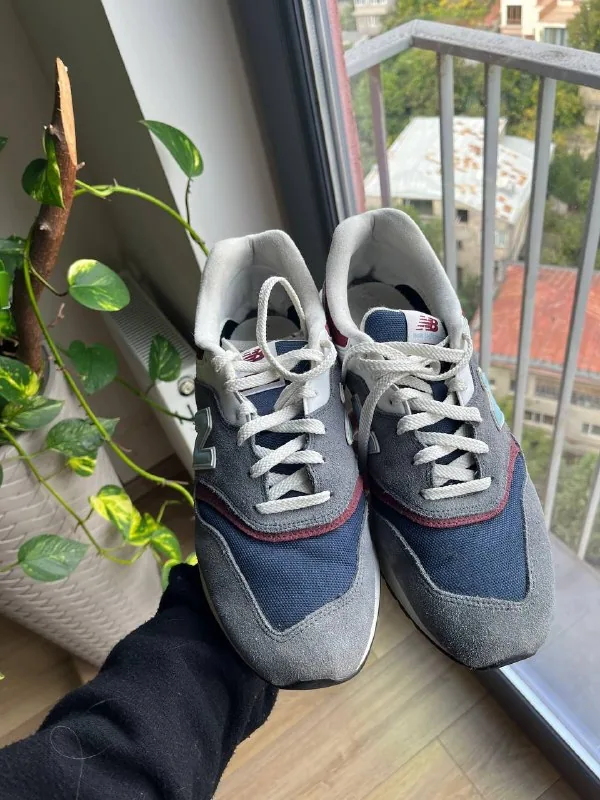Мужские кроссовки New Balance 997H, клавиатура Logitech K250 1
