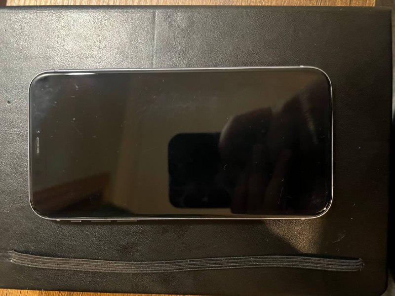 iPhone 11, 128 GB, 71% аккумулятор, царапины на экране