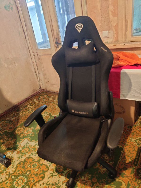 Игровое кресло Genesis