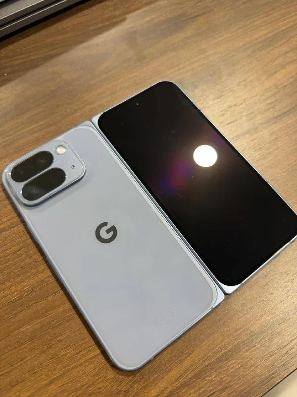 Google Pixel 10 Pro Fold 1