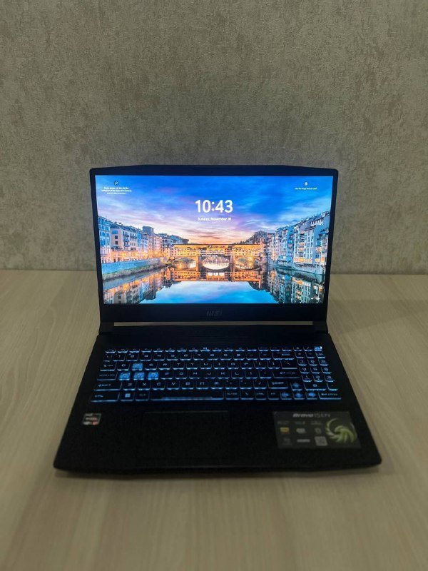 Игровой ноутбук MSI Ryzen 5 RTX 4050 16ГБ SSD 512ГБ