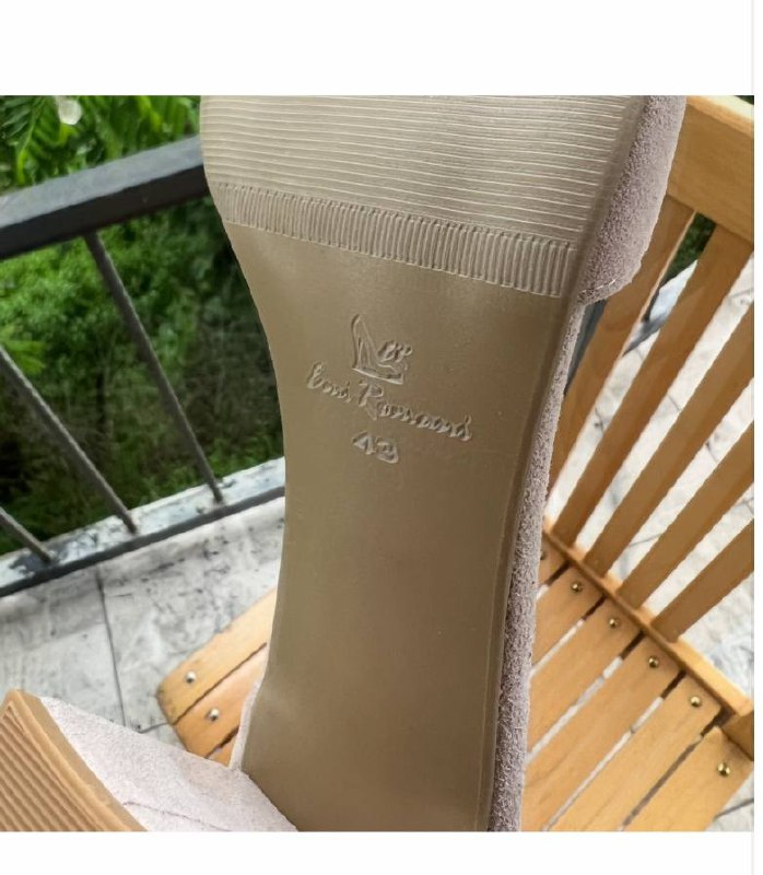 Босоножки emi romani, браслет mango, сумочка mango, подставка для капсул, кофемашина 2