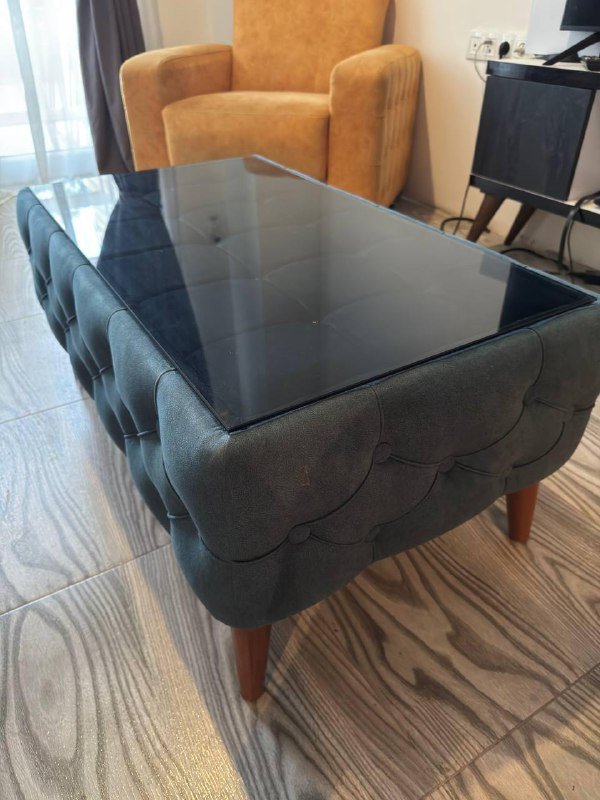 Диван, два кресла, журнальный столик, шторы 4