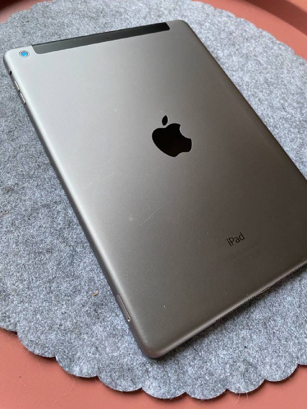 Apple iPad Air (A1475, wi-fi + симка) с трещиной на стекле 4