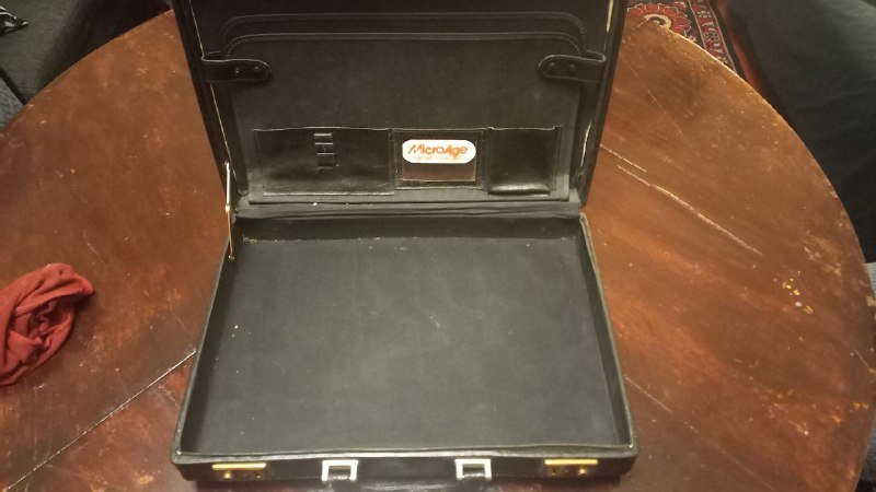 Кожаный дипломат 3