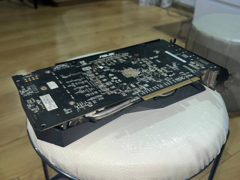Видеокарта Asus ROG Strix Radeon RX 570 4GB GDDR5 OC Edition 3