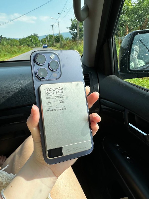 Павербанки 5000 mAh графитовый, 10000 mAh белый и золотой 5