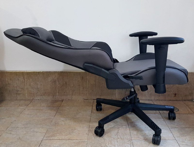 Геймерское игровое кресло 3