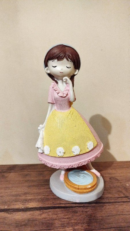 Статуэтка 18.5 см