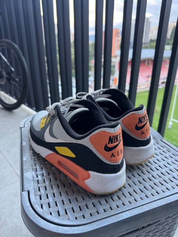 Кроссовки Найк оригинал 44 размер 2