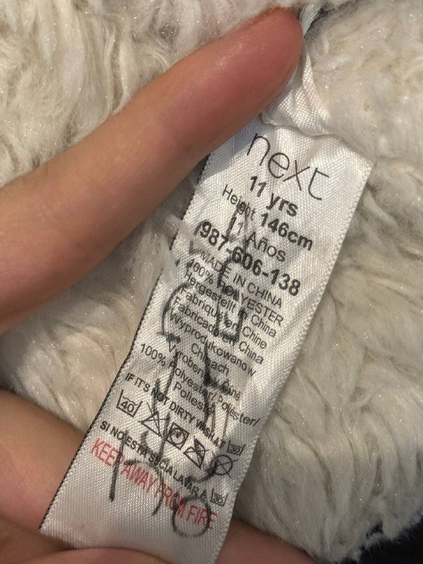 Дутая куртка с мехом NEXT, юбки Zara, джинсовая куртка, черная парка H&M 3