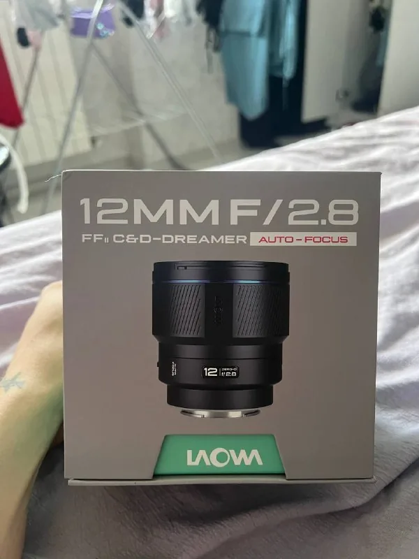 Объектив Laowa 12mm f2.8 1