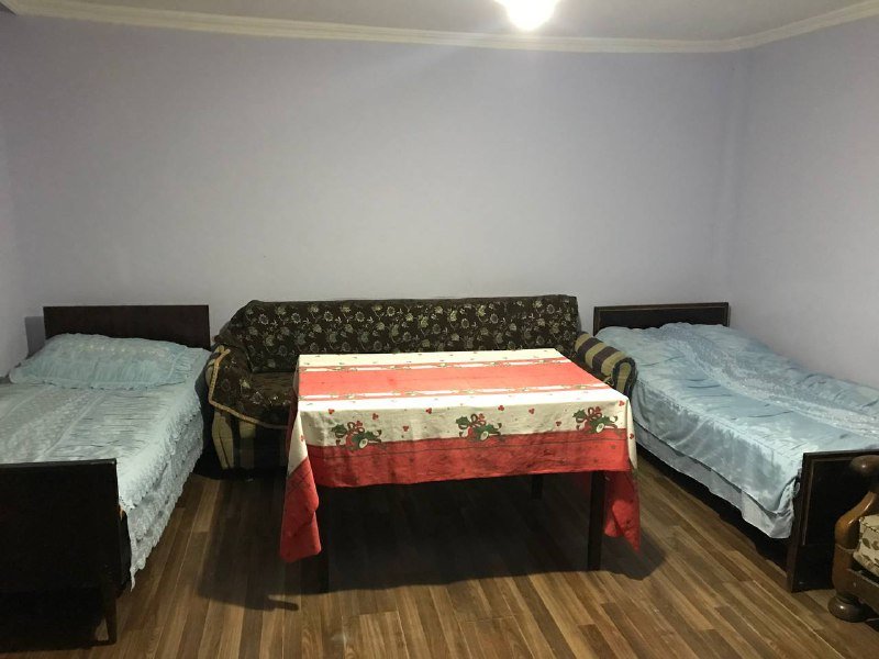 Комната в частном доме с мебелью и кухней 6