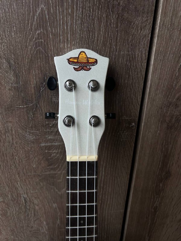 Укулеле Havana Ukulele, с чехлом 2