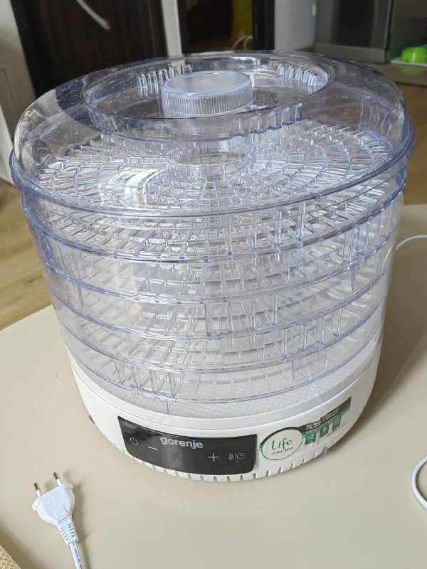 Сушилка для фруктов овощей мяса 2