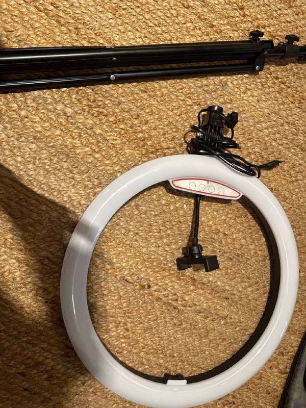 Кольцевая лампа со штативом