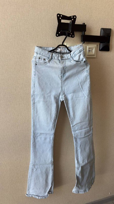 джинсы, брюки, костюм, рубашка размер S 4