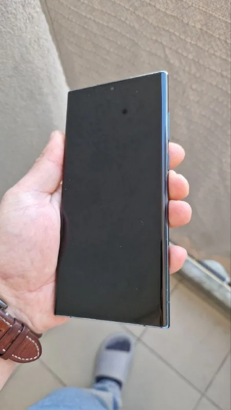 Samsung S22 Ultra 1