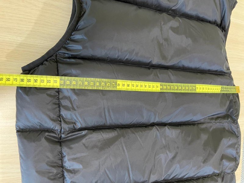 Пуховый жилет Uniqlo микропуховик 4
