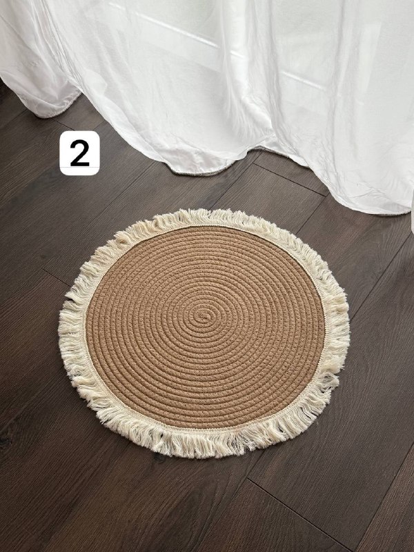 Переноска, коврик-лежанка, когтеточка, игрушка, свитер, набор игрушек, паровая щетка, совок, горшок 2