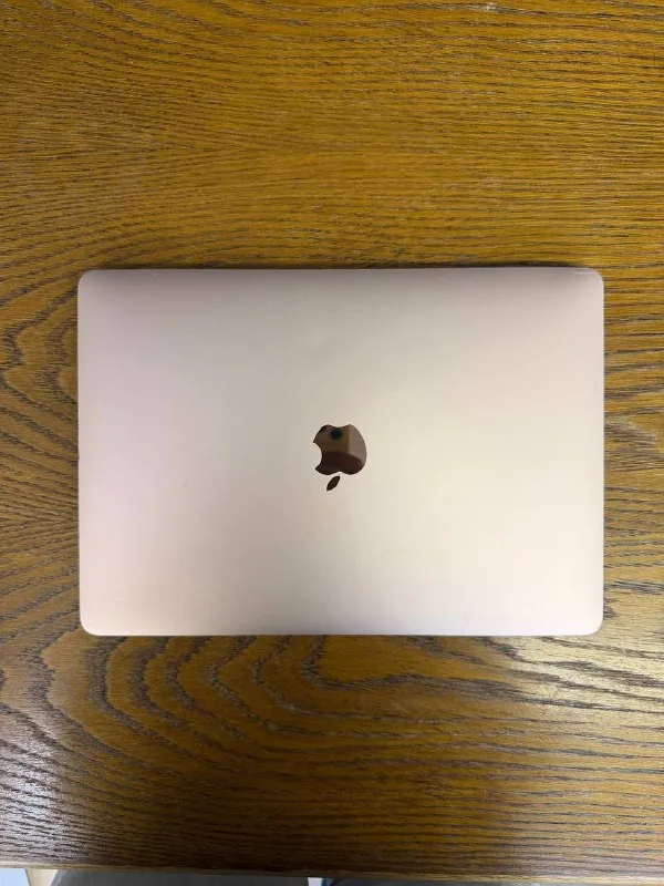 MacBook Air M1 8/256GB Rose Gold 1