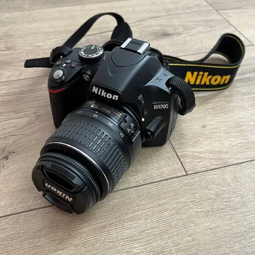 Nikon D3200, сумка, зарядка