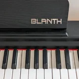 Цифровое пианино BLANTH с подставкой и педалью 3