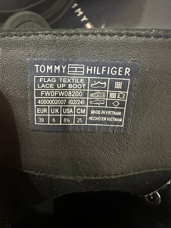 Ботинки TOMMY HILFIGER размер 39 2