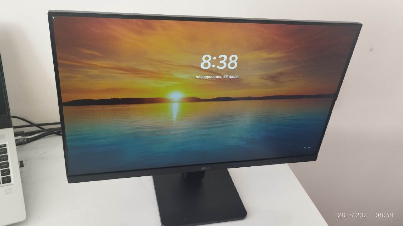 Монитор LG 24MR400 24 дюйма FullHD IPS
