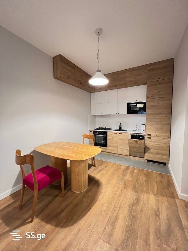 Квартира с мебелью и кухней в аренду