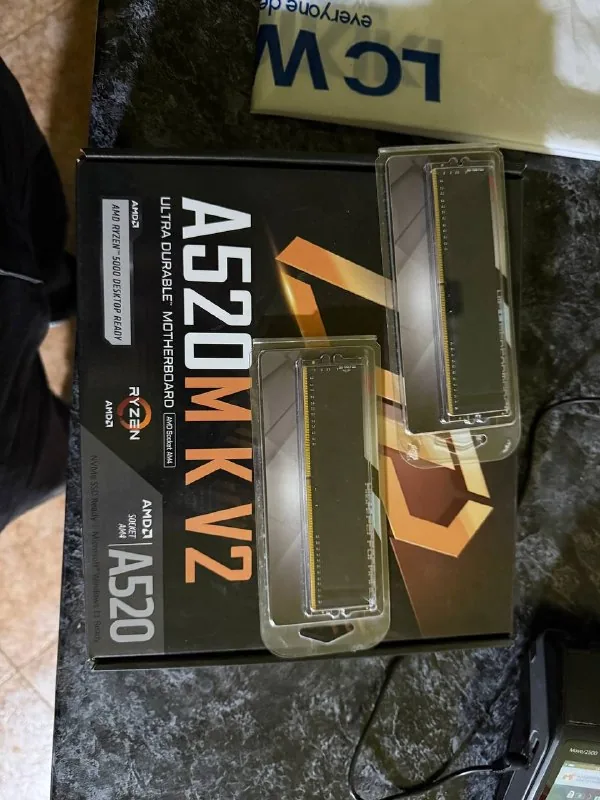 Материнская плата Gigabyte A520, оперативная память 2x8 DDR4 G Skill